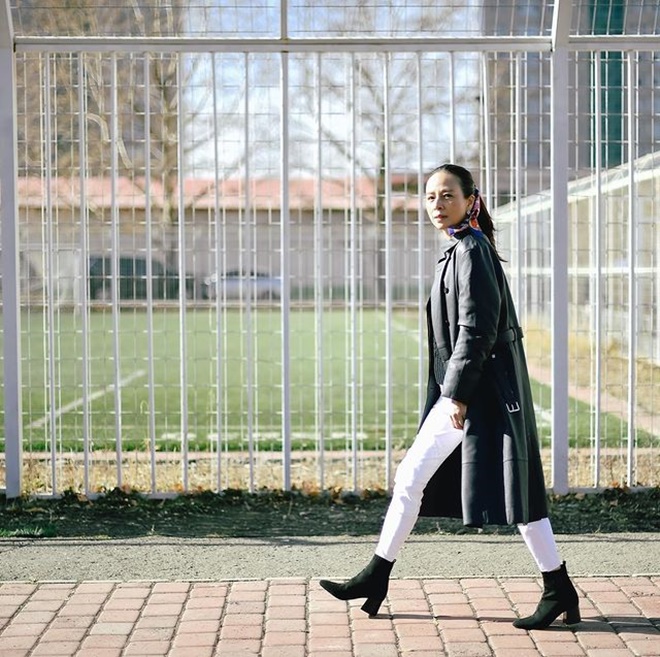 Nữ trưởng đoàn U23 Thái Lan - Madam Pang ngoài đời trẻ trung bất chấp U60 nhờ loạt item 