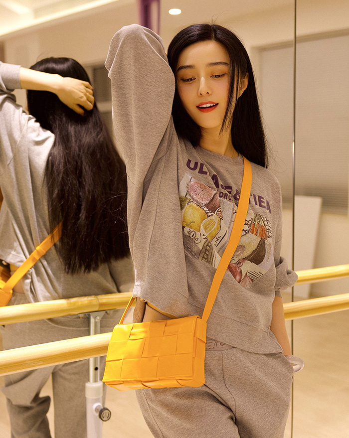 Phạm Băng Băng hiếm hoi khoe vẻ đẹp 