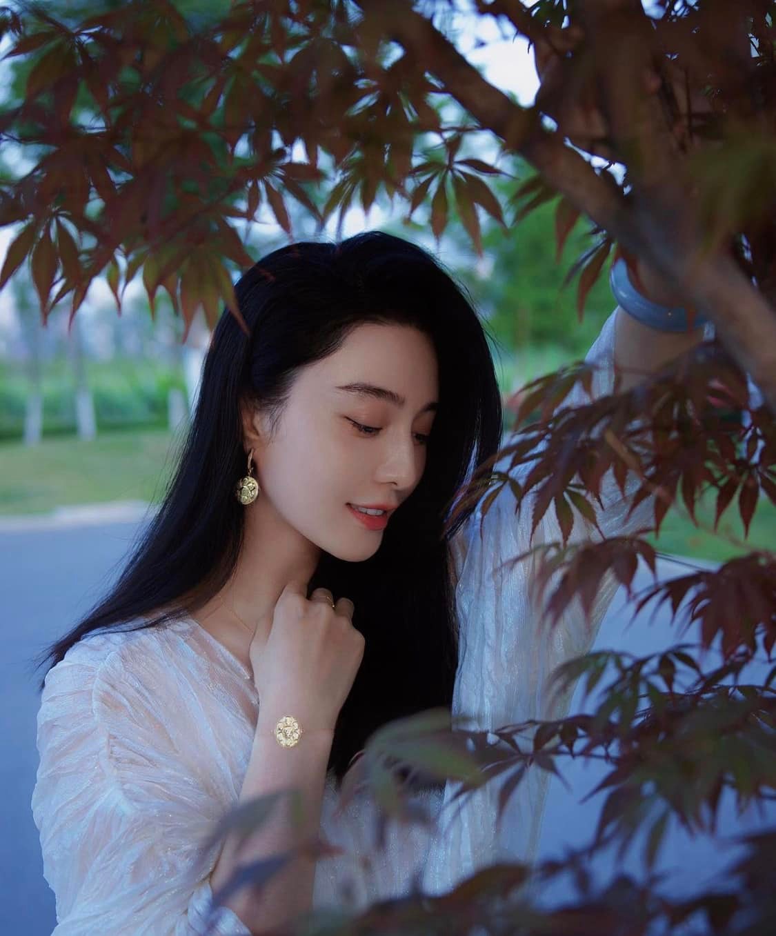 Phạm Băng Băng hiếm hoi khoe vẻ đẹp 