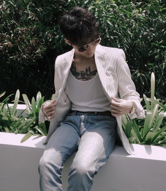 Sơn Tùng lộ diện sau tin đồn 