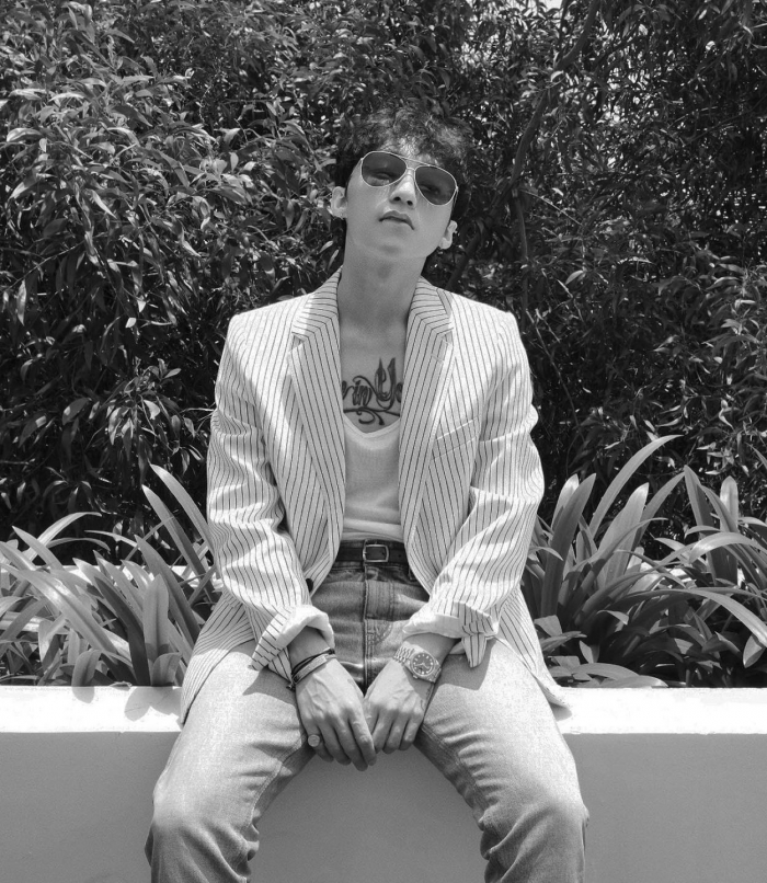 Sơn Tùng lộ diện sau tin đồn 