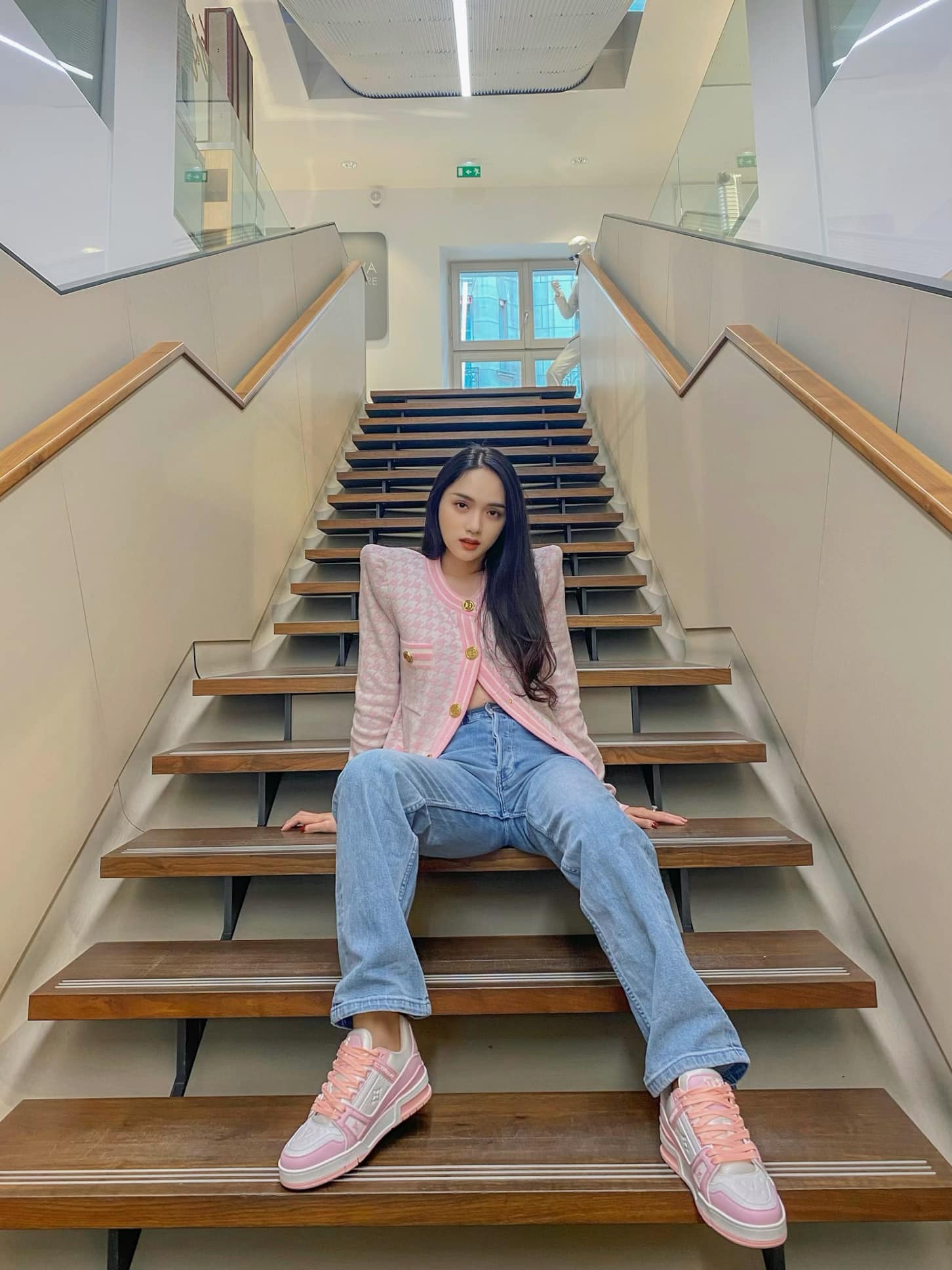 Hương Giang tham dự Cannes với tư cách khách mời kinh doanh, lo ngại bị truyền thông quốc tế ngó lơ - Ảnh 5