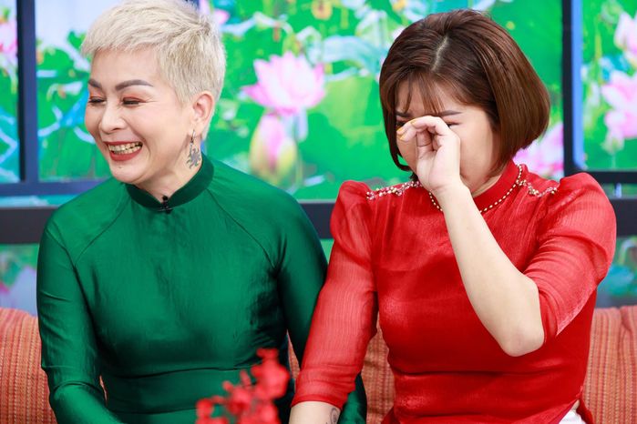 Mẹ chồng U60 rước nàng dâu 