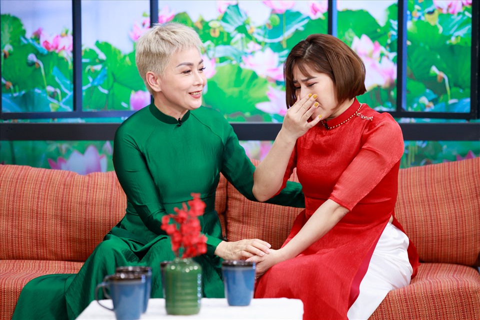 Mẹ chồng U60 rước nàng dâu 