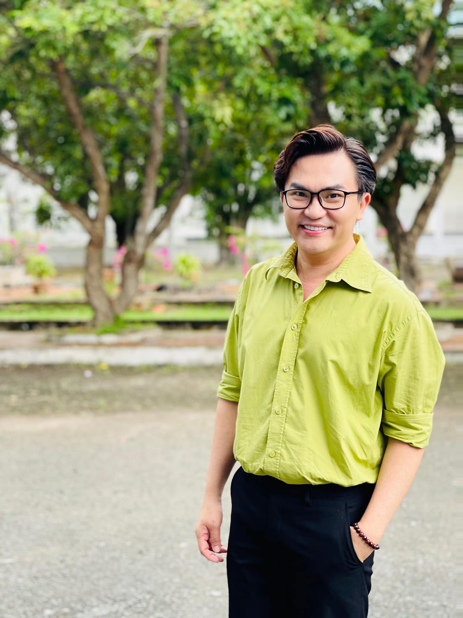 Đại Nghĩa là ai? Nam MC tài năng và mối quan hệ với 