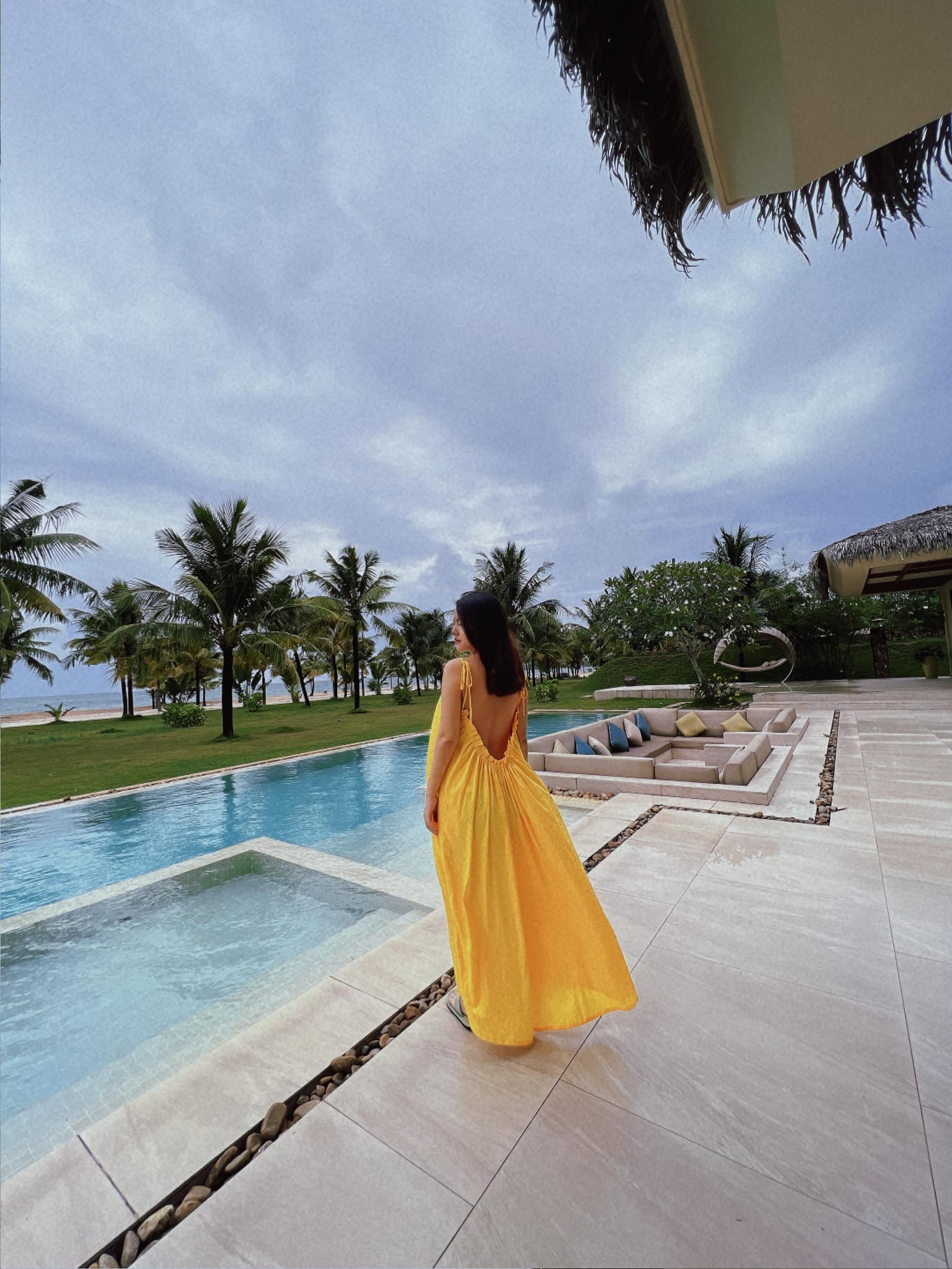 Phạm Quỳnh Anh liên tục check-in resort sang chảnh, khoe ảnh giấu bụng sau tin đồn mang bầu lần 3 - Ảnh 3