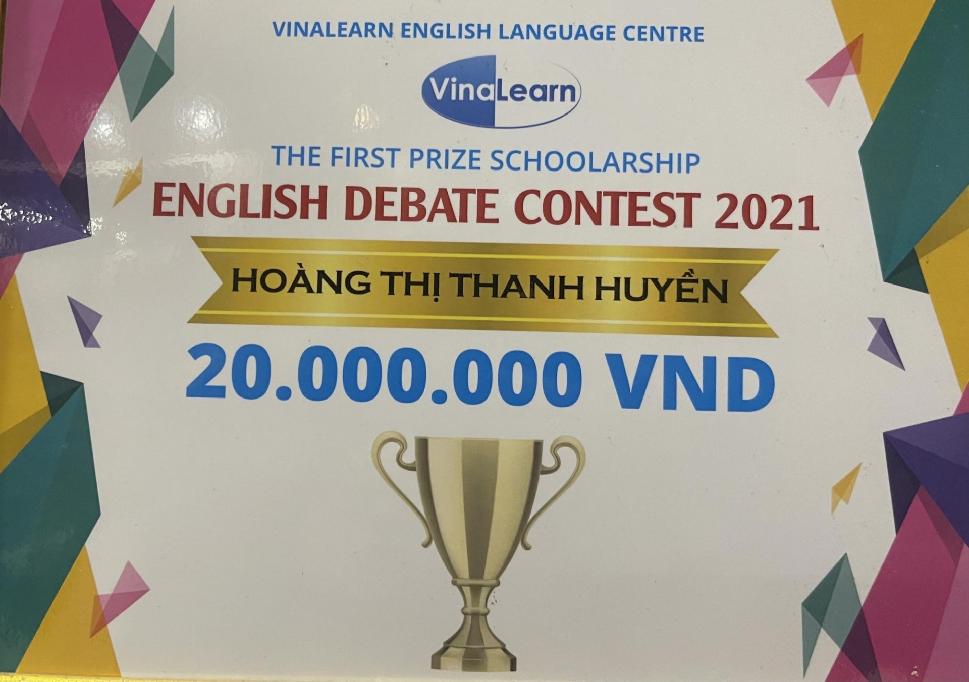 Chân dung nữ sinh 20 tuổi đạt điểm tuyệt đối IELTS 9.0: Hot girl Nghệ An có sở thích nuôi bò sát - Ảnh 8