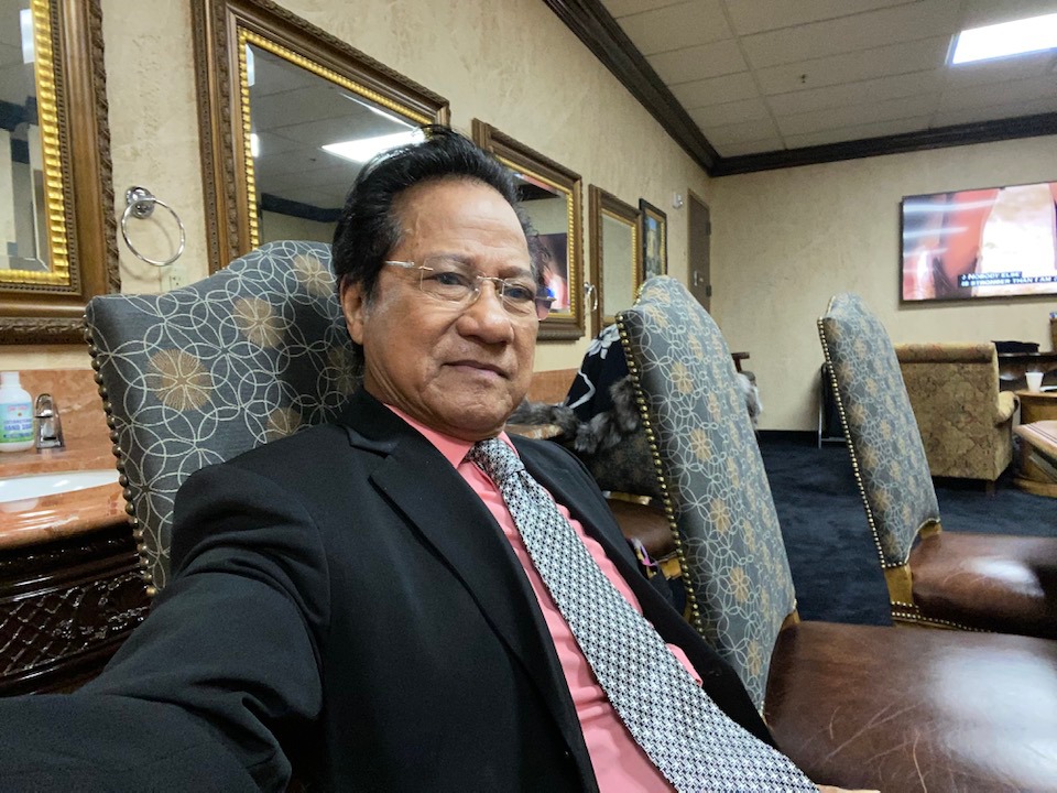 Danh ca Chế Linh 80 tuổi mà trẻ như 50, hạnh phúc kín tiếng bên vợ thứ 4 kém 10 tuổi - Ảnh 6