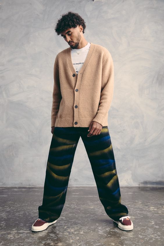 Tiền đạo Anh Dominic Calvert-Lewin: Tỏa sáng trên sân cỏ, sành điệu ở đời thường - Ảnh 1