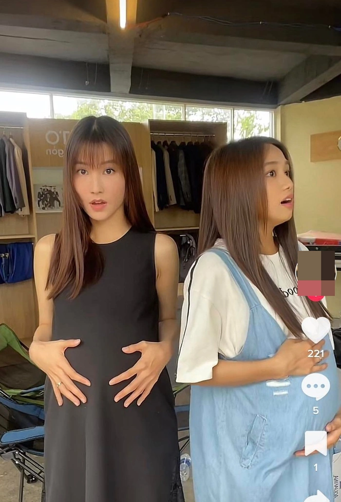 Diễm My 9X bất ngờ công khai ảnh lộ bụng to như mang bầu trước thềm sắp đám cưới - Ảnh 2