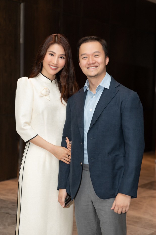 Diễm My 9X bất ngờ công khai ảnh lộ bụng to như mang bầu trước thềm sắp đám cưới - Ảnh 1