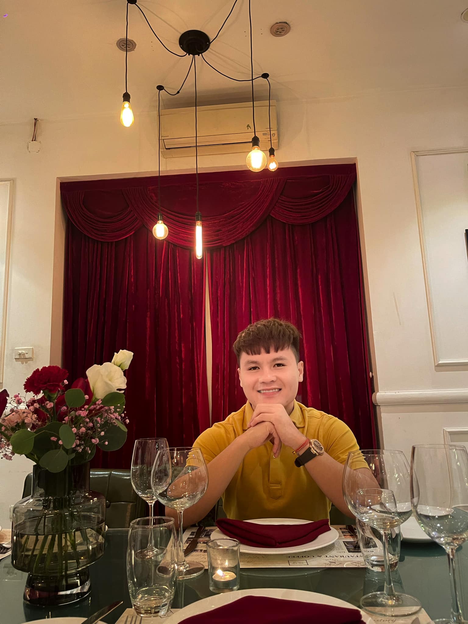 Quang Hải là ai? Cầu thủ 9x tài năng của làng bóng đá Việt, sở hữu danh sách bạn gái toàn hot girl - Ảnh 8