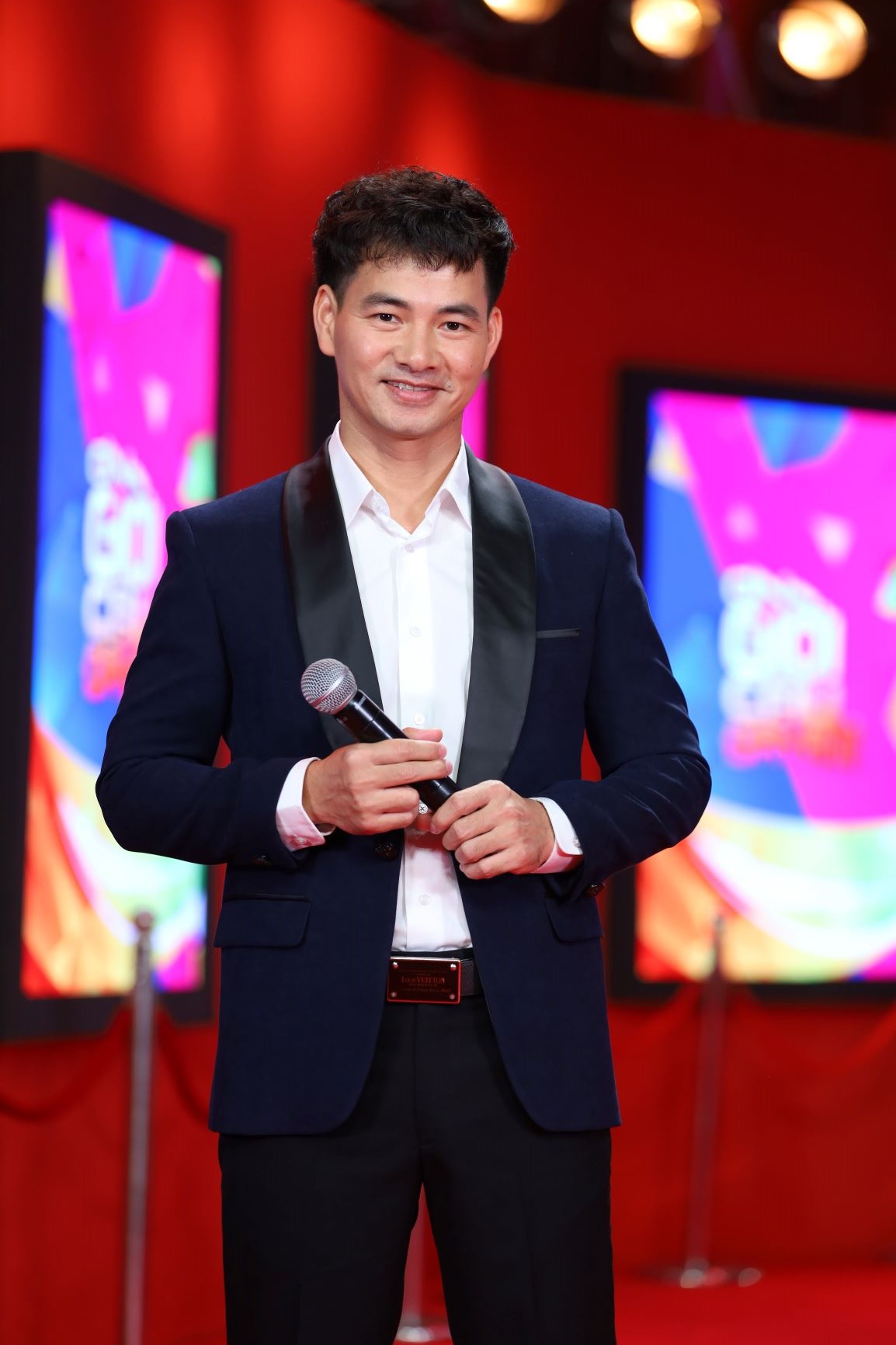 Xuân Bắc và Trấn Thành rời 