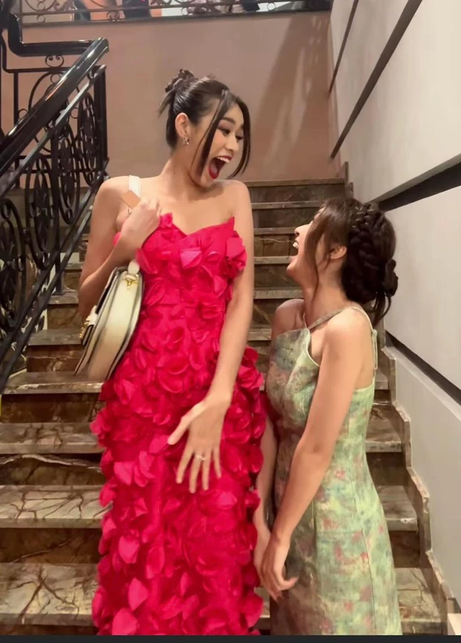 Chỉ cao bằng vai Đỗ Thị Hà nhưng Hòa Minzy vẫn ghi điểm nhờ nhan sắc mặn mà chuẩn 