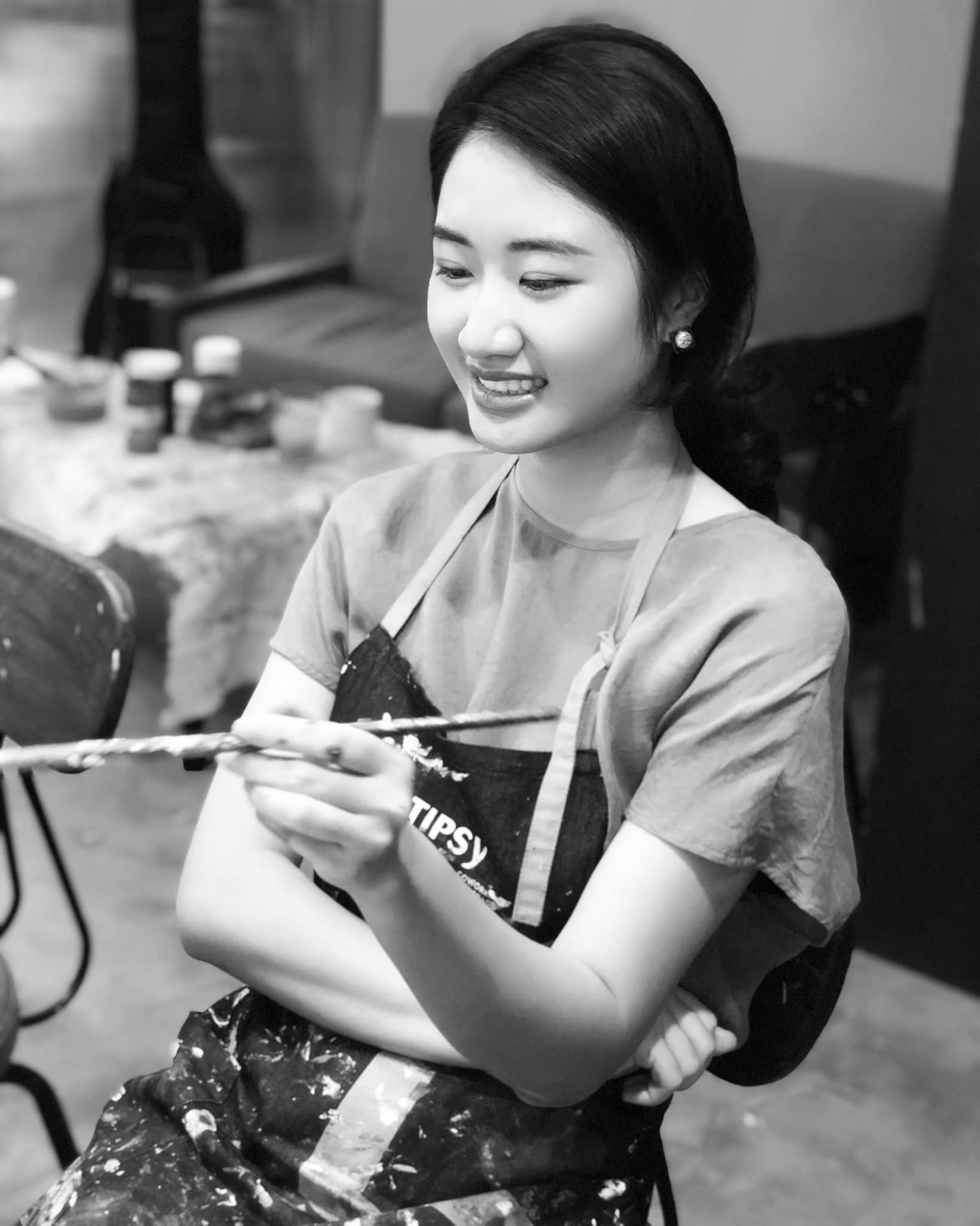 Hoa hậu Thu Ngân là ai? Hoa hậu Bản sắc Việt toàn cầu 2016 ly hôn chồng đại gia hơn 19 tuổi - Ảnh 5