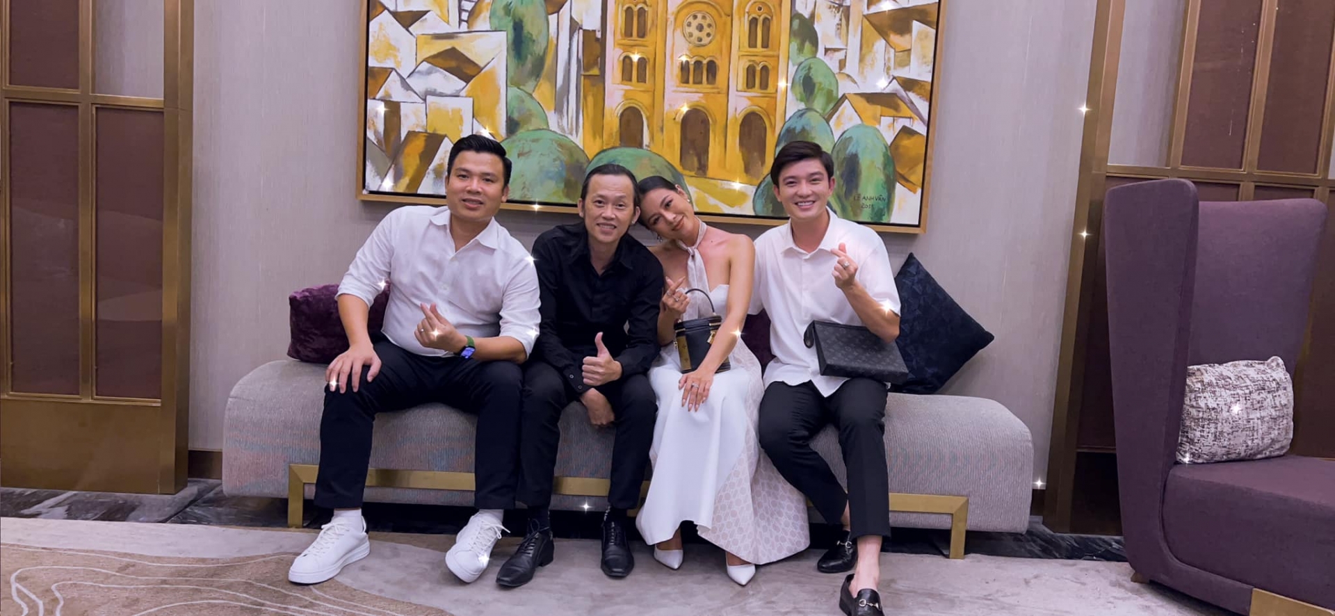 Hoài Linh lộ diện rạng rỡ tại đám cưới Mạc Văn Khoa, tiết lộ tình hình hiện đã ổn sau ồn ào - Ảnh 7