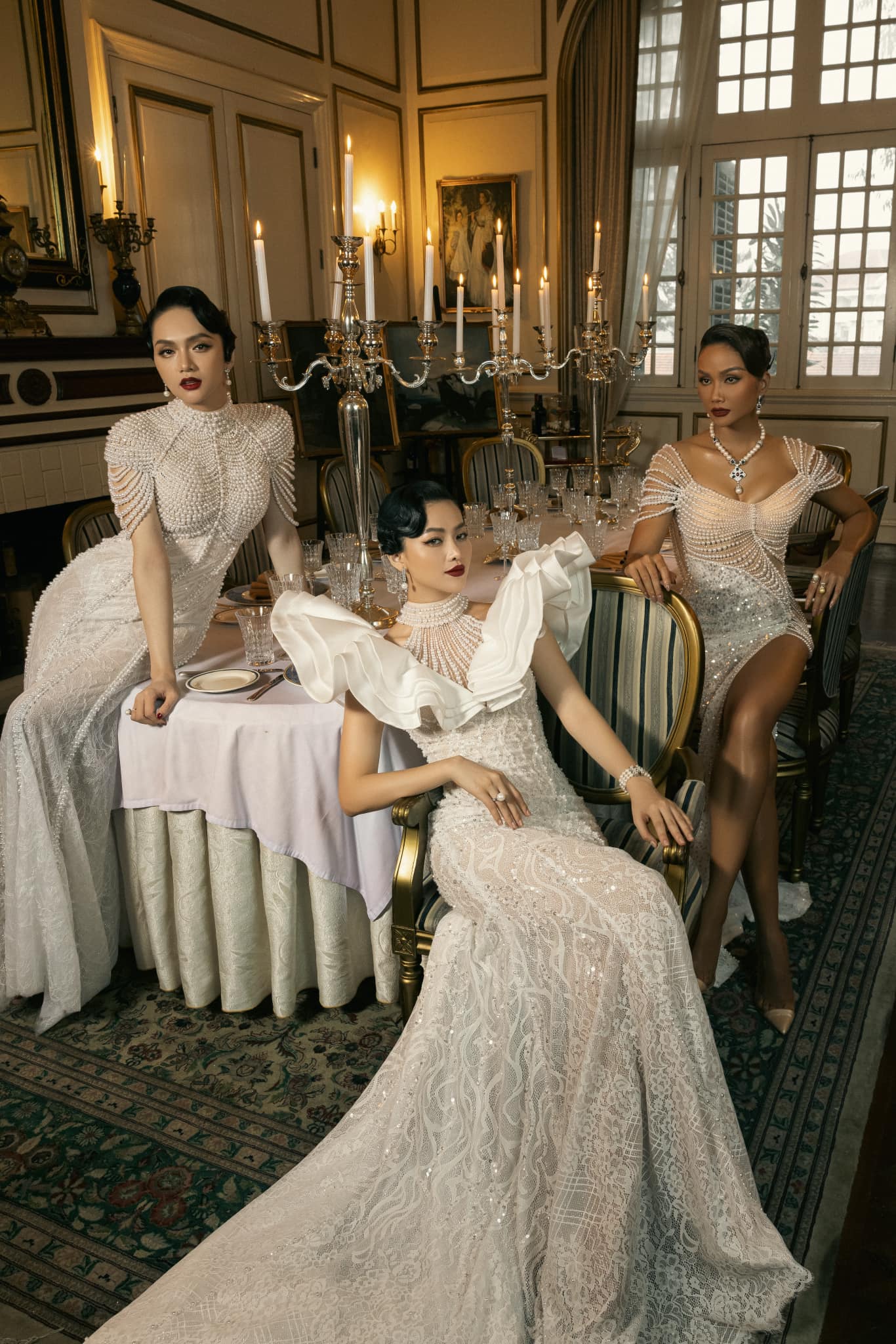 Phương Khánh được khen lấn át nhan sắc của H'Hen Niê và Hương Giang khi hóa quý cô cổ điển  - Ảnh 1