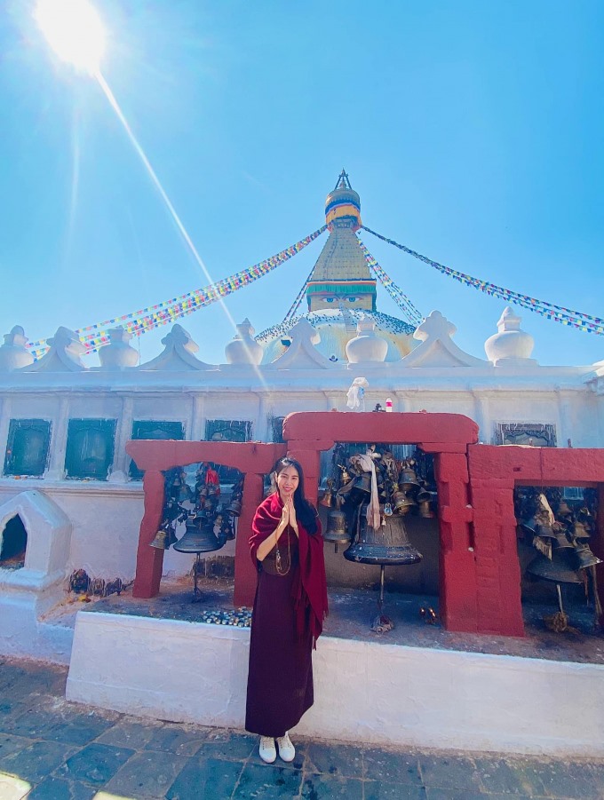 Thủy Tiên an phận bên nhà cao cửa rộng sau ồn ào: 