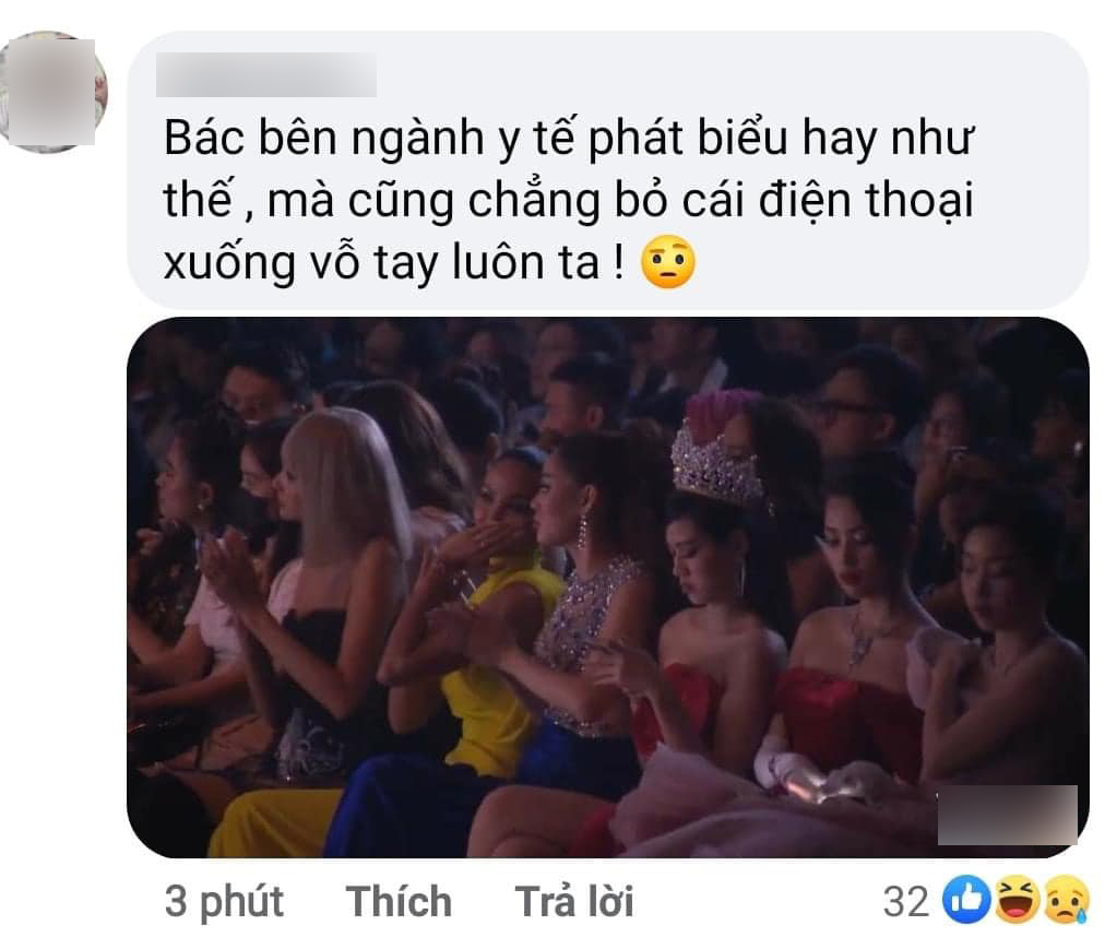 Tiểu Vy gây tranh cãi vì liên tục bấm điện thoại khi dự sự kiện - Ảnh 1