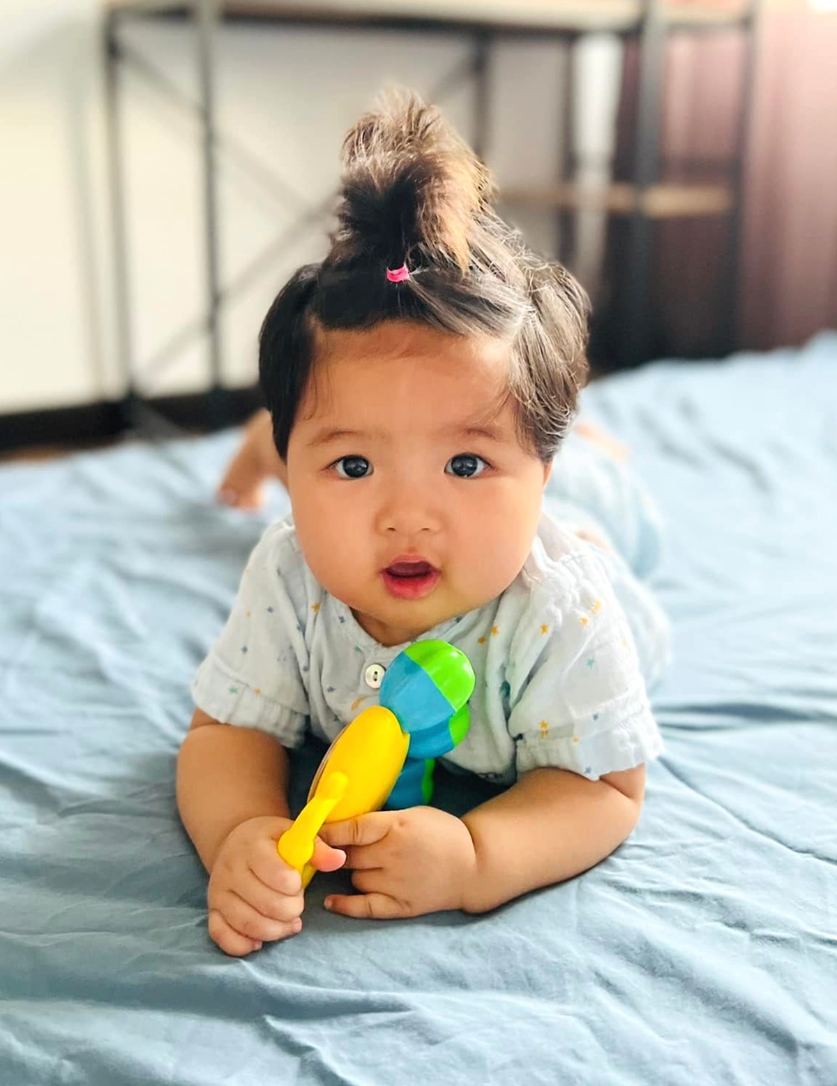 Lê Bê La khoe diện mạo con gái mới sinh với người chồng thứ 2 - Ảnh 3