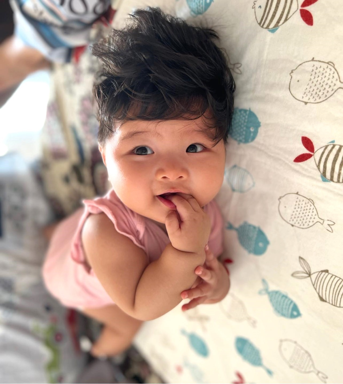 Lê Bê La khoe diện mạo con gái mới sinh với người chồng thứ 2 - Ảnh 4