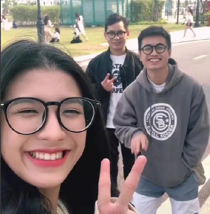 Vũ Hoàng Diệu: Từ nữ sinh câm điếc trở thành mẫu ảnh và hot TikToker sở hữu hơn 8 triệu lượt xem - Ảnh 1