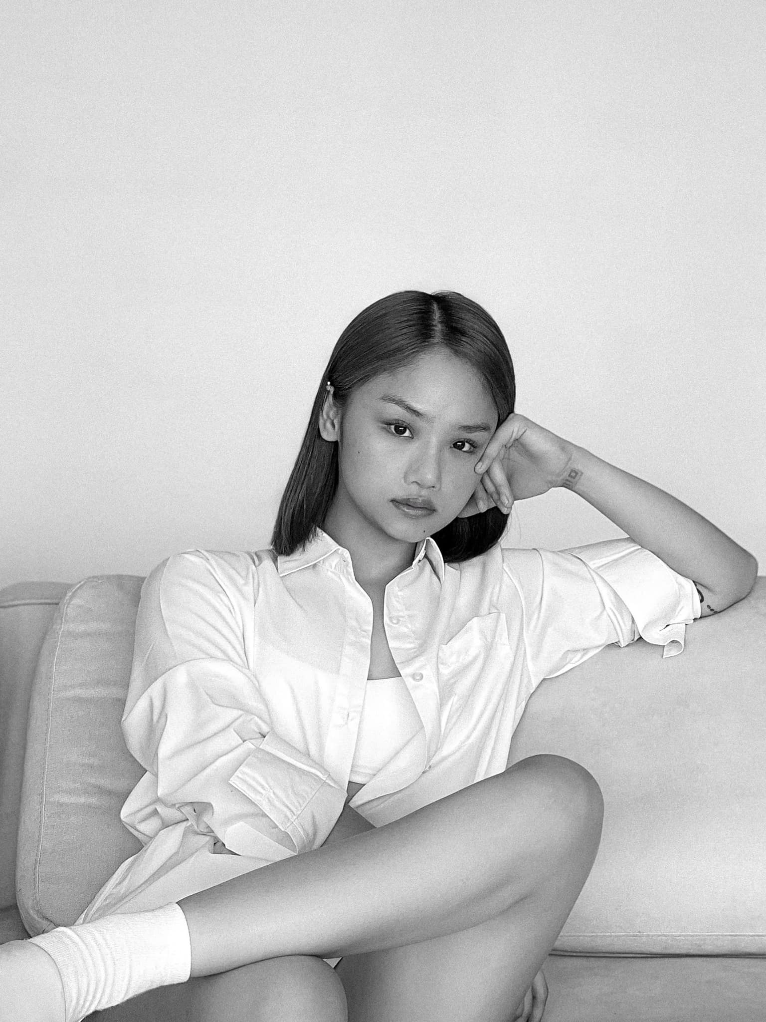 Miu Lê là ai? Nữ nghệ sĩ đa tài, cá tính của Vbiz, vướng tin đồn hẹn hò với Karik - Ảnh 5