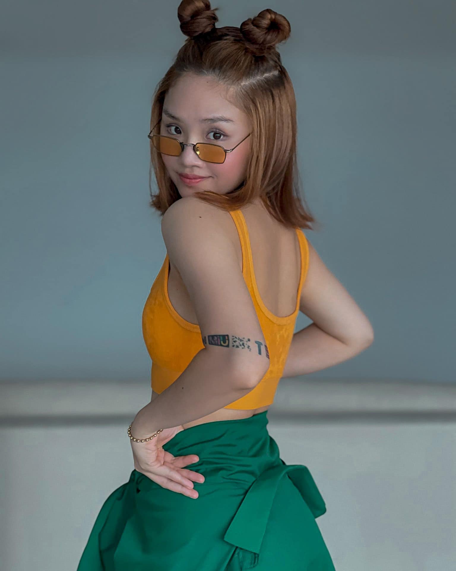 Miu Lê là ai? Nữ nghệ sĩ đa tài, cá tính của Vbiz, vướng tin đồn hẹn hò với Karik - Ảnh 8