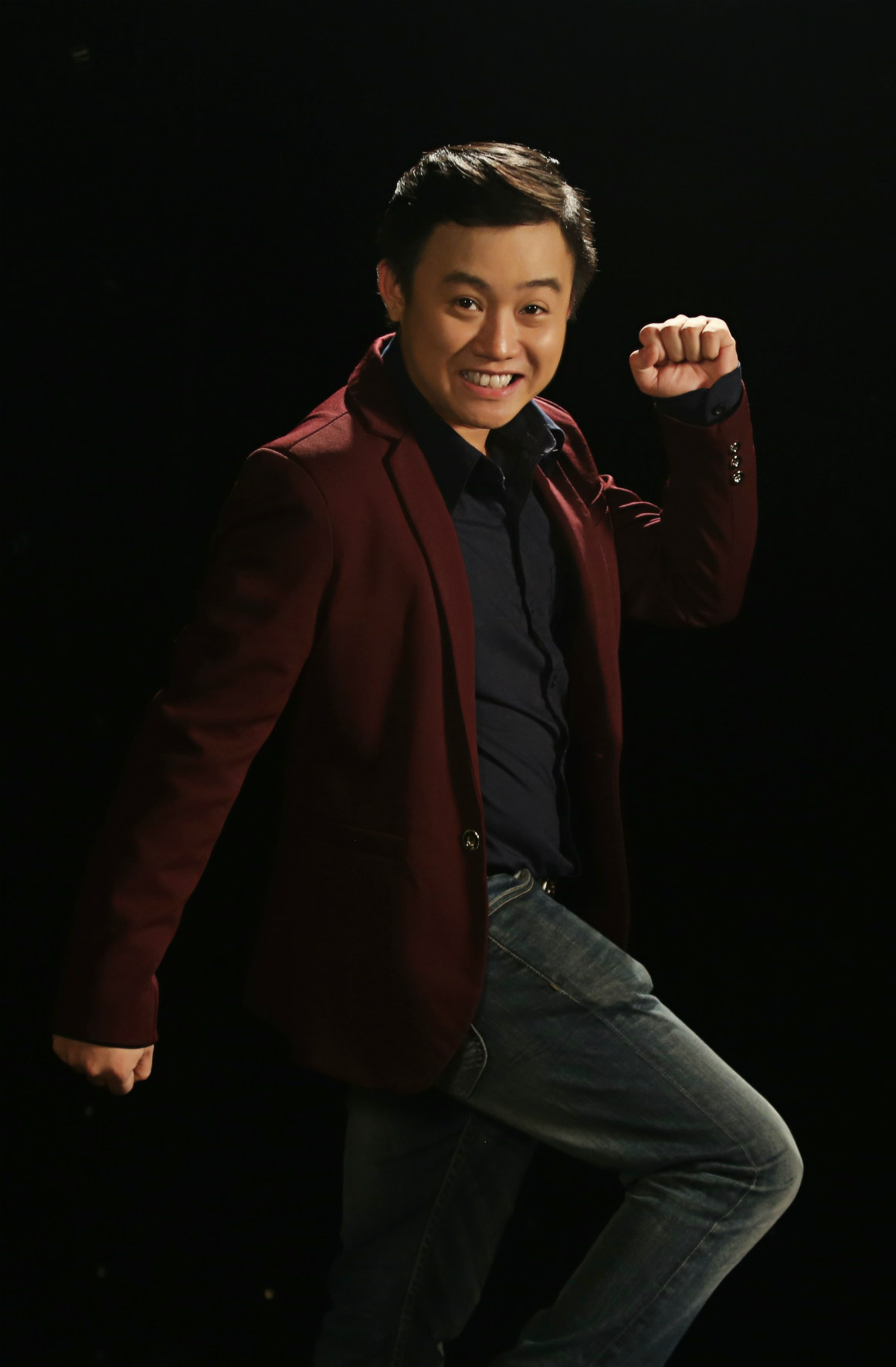 Diễn viên hài Hữu Tín bị bắt quả tang sử dụng ma túy trong căn hộ ở TP.HCM - Ảnh 1