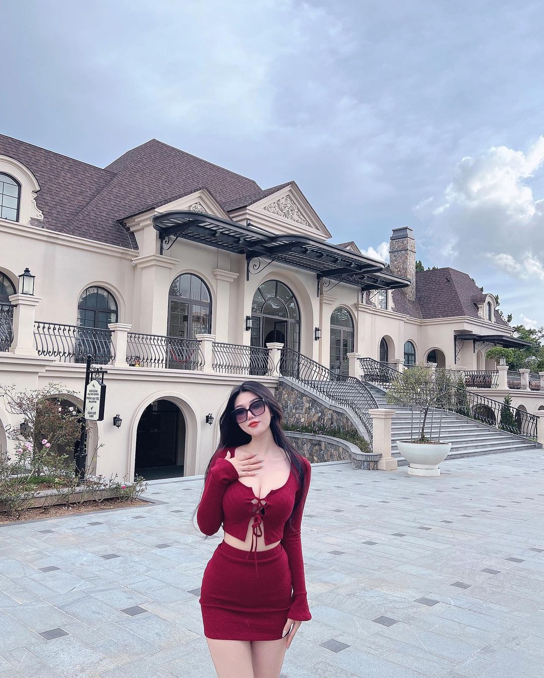 Ngắm nhan sắc của 