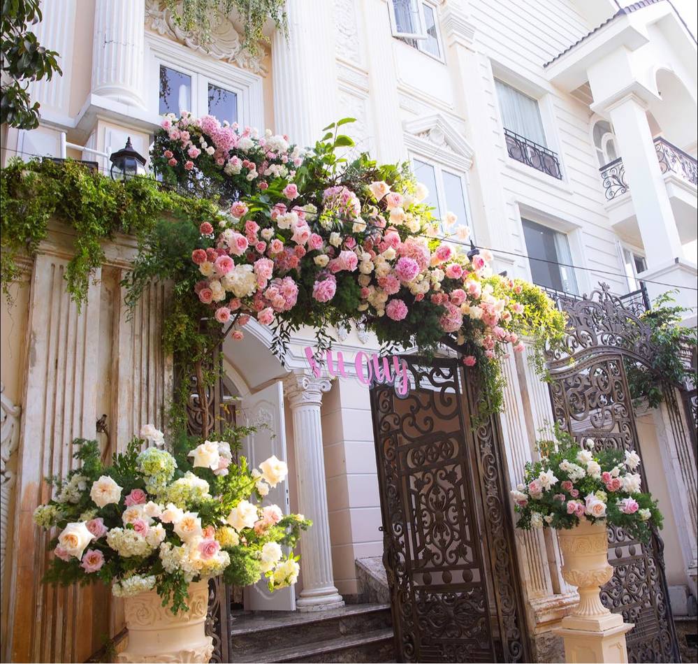 Kĩ tính như cô dâu Minh Hằng: Dùng thước đo từng chiếc bình sứ, mất 3 tháng để chuẩn bị đám cưới - Ảnh 3