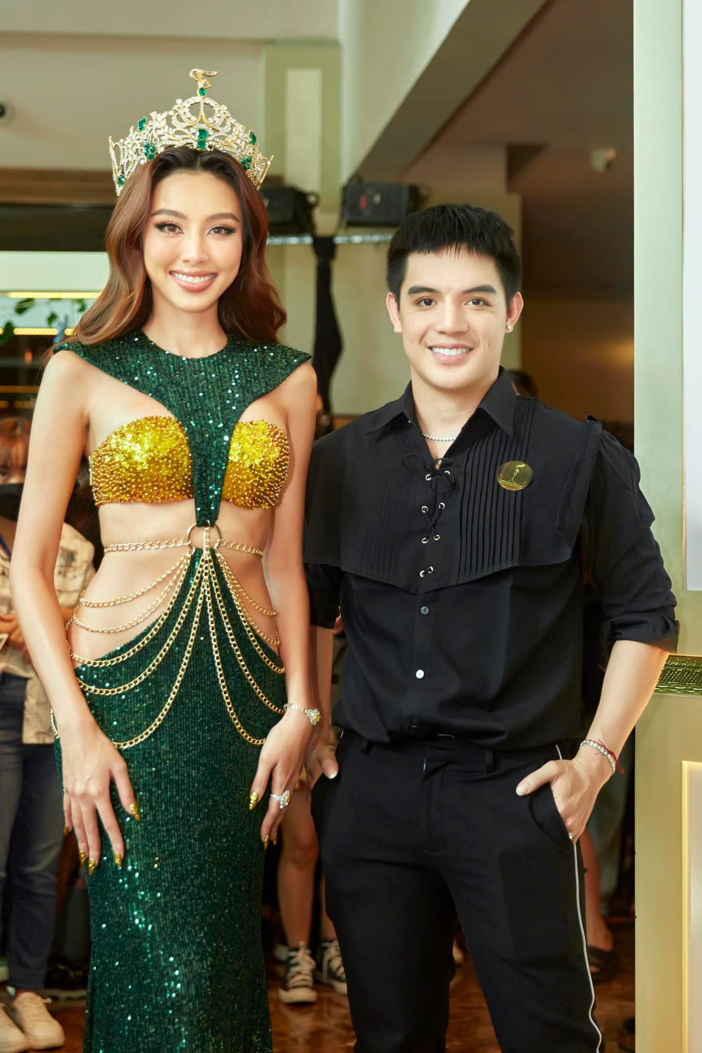 Tiktoker Việt Phương Thoa tố NTK Brian Võ sử dụng hình ảnh của mình dù cô thuê đồ có trả phí - Ảnh 1