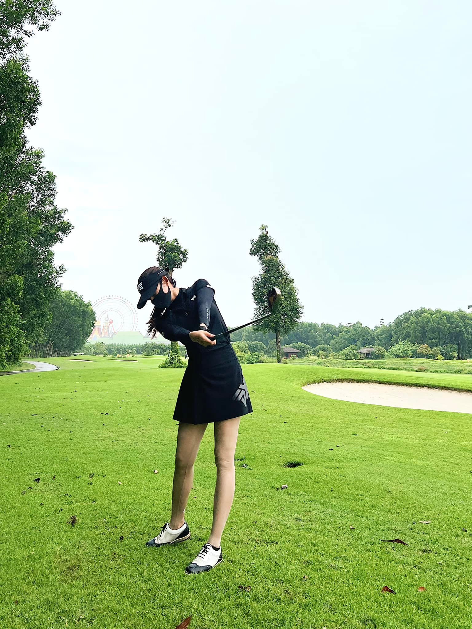 Từng xả thân đội nắng chơi golf, Á hậu Huyền My xin từ chối nghỉ chơi - Ảnh 3