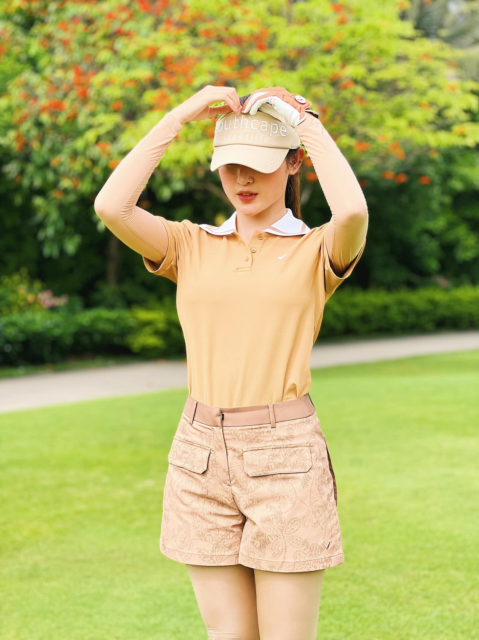 Từng xả thân đội nắng chơi golf, Á hậu Huyền My xin từ chối nghỉ chơi - Ảnh 6