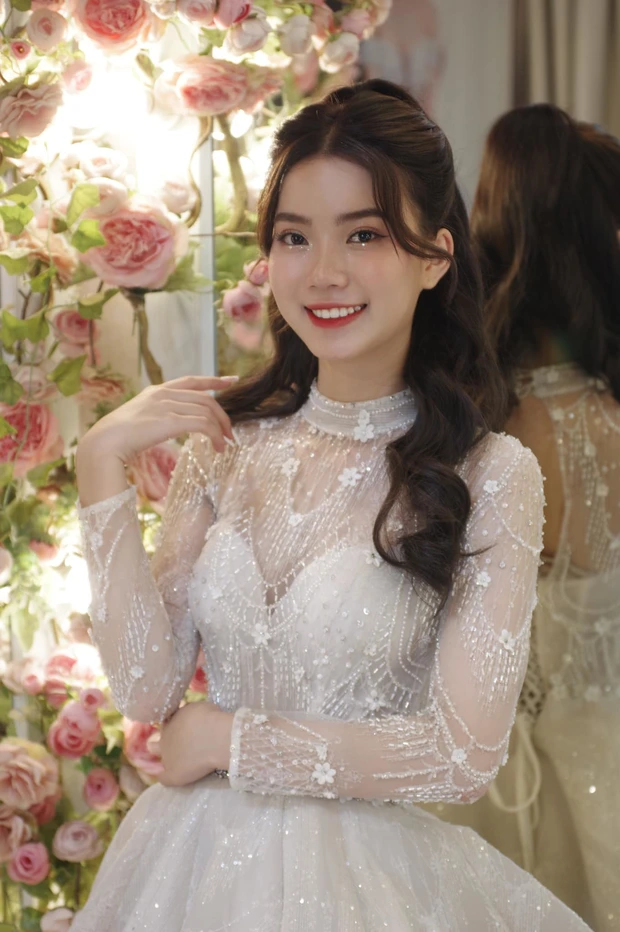 Học vấn đáng nể của nữ sinh vừa giành ngôi Á khôi Ngoại thương - Ảnh 2