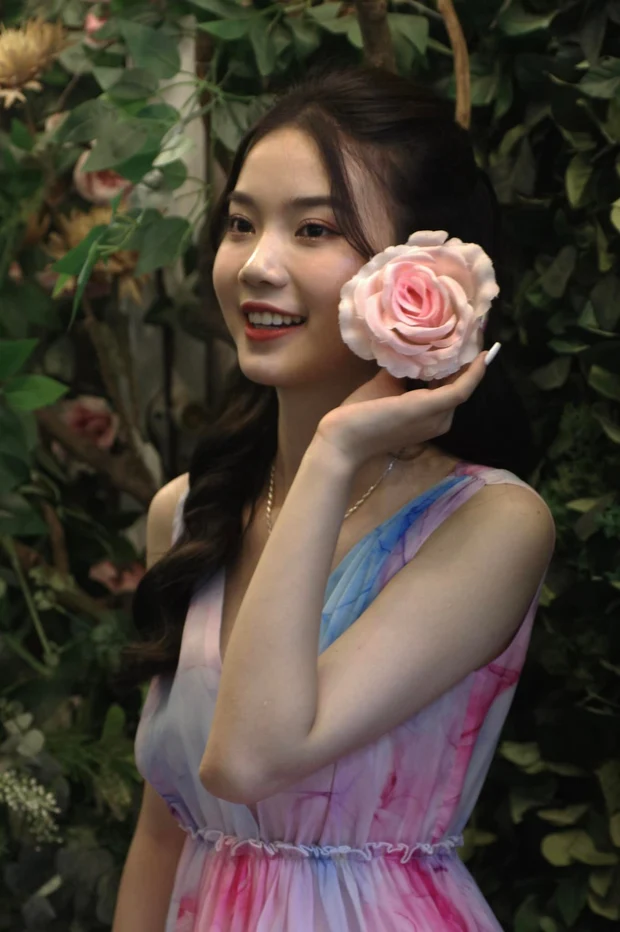 Học vấn đáng nể của nữ sinh vừa giành ngôi Á khôi Ngoại thương - Ảnh 3