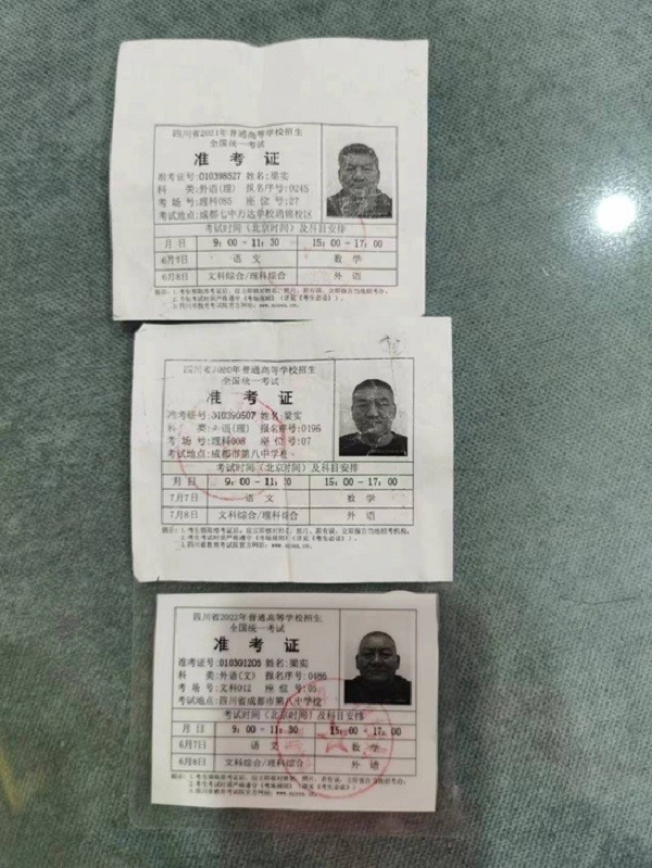 Người đàn ông 55 tuổi quyết tâm thi đại học dù trượt 26 lần  - Ảnh 4