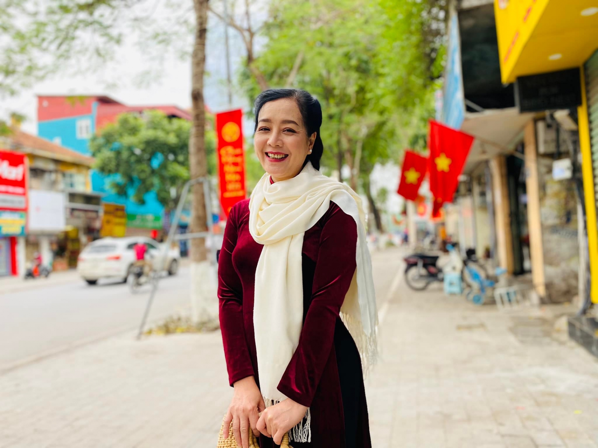 NSƯT Chiều Xuân thế chỗ Hồng Vân tại 