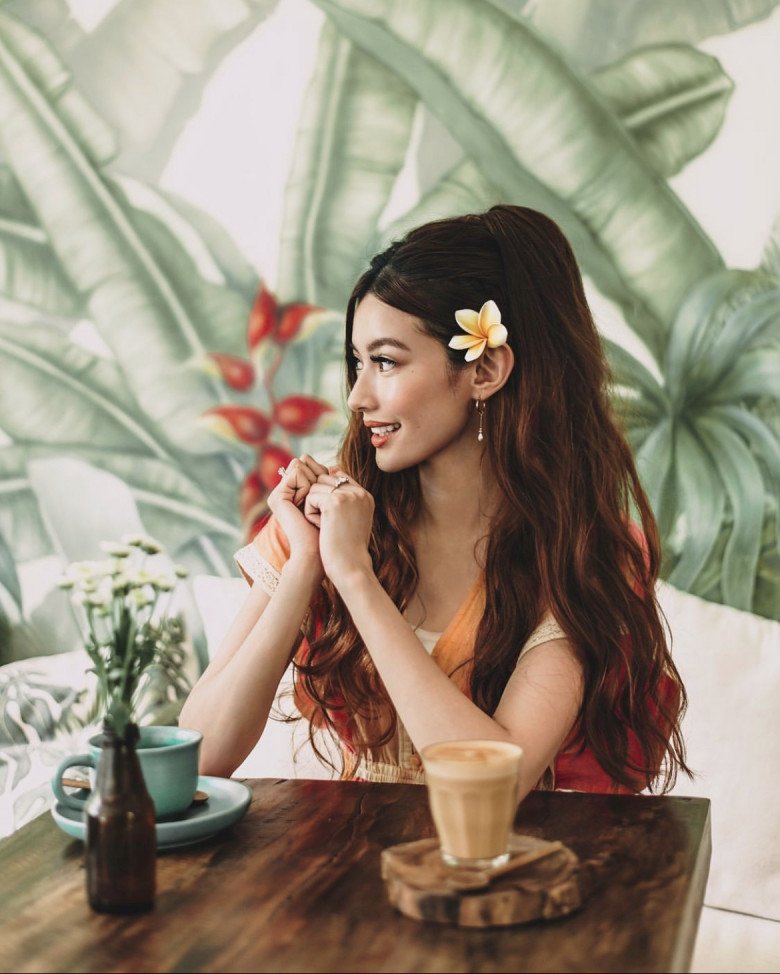 Bông hồng lai Việt-Úc gây sốt cõi mạng nhờ sở hữu suối tóc đẹp như công chúa  - Ảnh 5