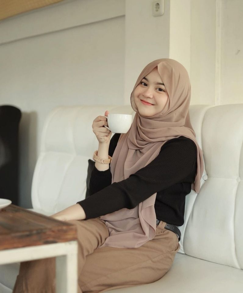 Hot Tiktoker người Indonesia gây sốt MXH nhờ ngoại hình xinh xắn: Bạn thân của tình cũ Đạt Villa - Ảnh 1