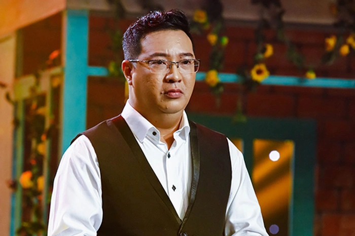 Nghệ sĩ hài Hà Linh kết hôn ở tuổi 49, nhan sắc cô dâu gây chú ý - Ảnh 7