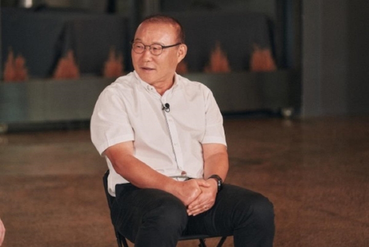 HLV Park Hang Seo mắc chứng rối loạn hoảng sợ, tiết lộ mê thói quen ngủ trưa của người Việt - Ảnh 4