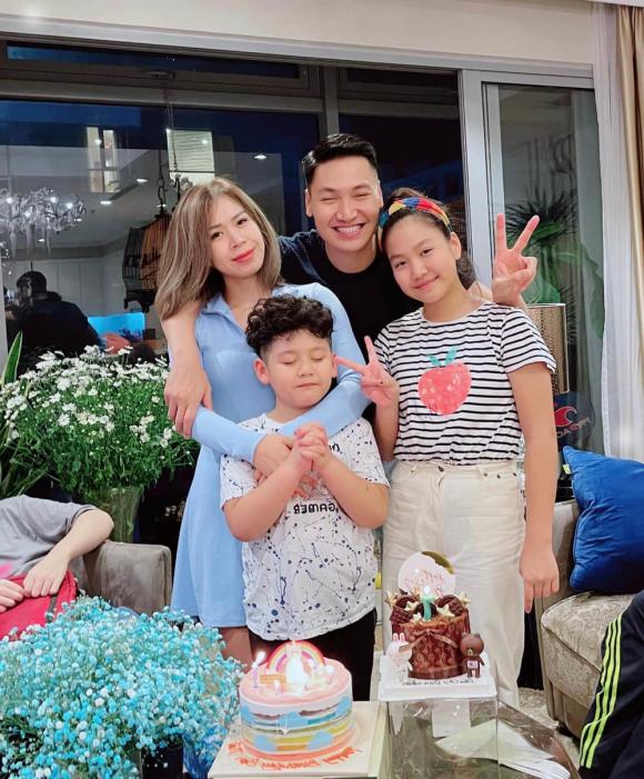 Mạnh Trường đưa vợ bầu đi du lịch Hội An, liên tục có hành động cưng chiều bà xã - Ảnh 5