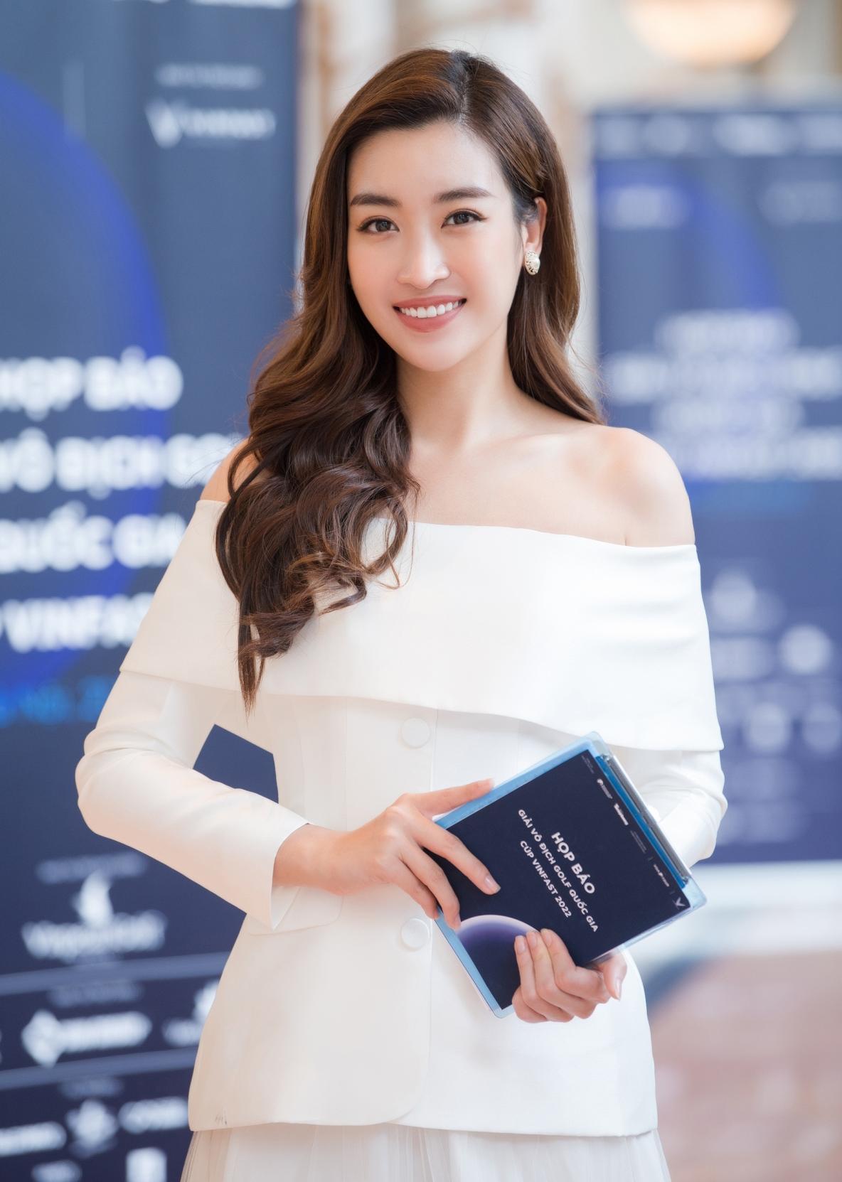 Đỗ Mỹ Linh bị đào phát ngôn về tiêu chí chọn bạn trai giữa tin đồn được con trai bầu Hiển cầu hôn - Ảnh 1