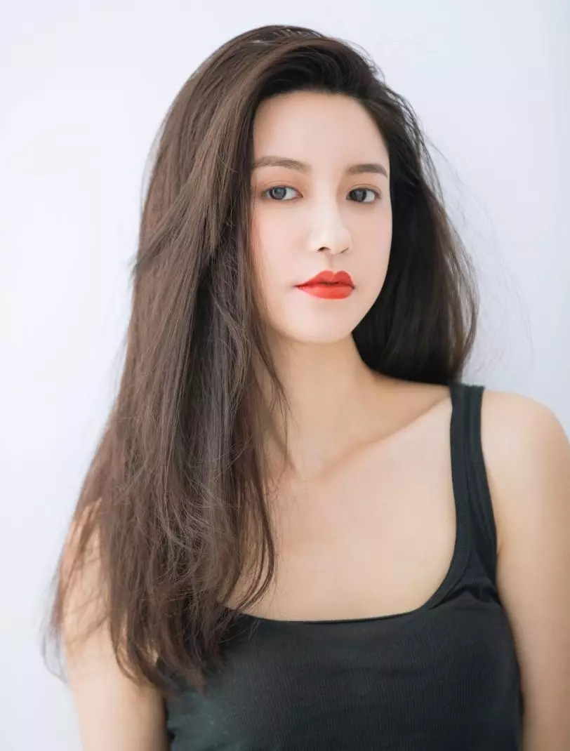 Trương Đại Dịch nghi có bạn trai mới giữa tin đồn kết hôn với cựu chủ tịch Taobao - Ảnh 1