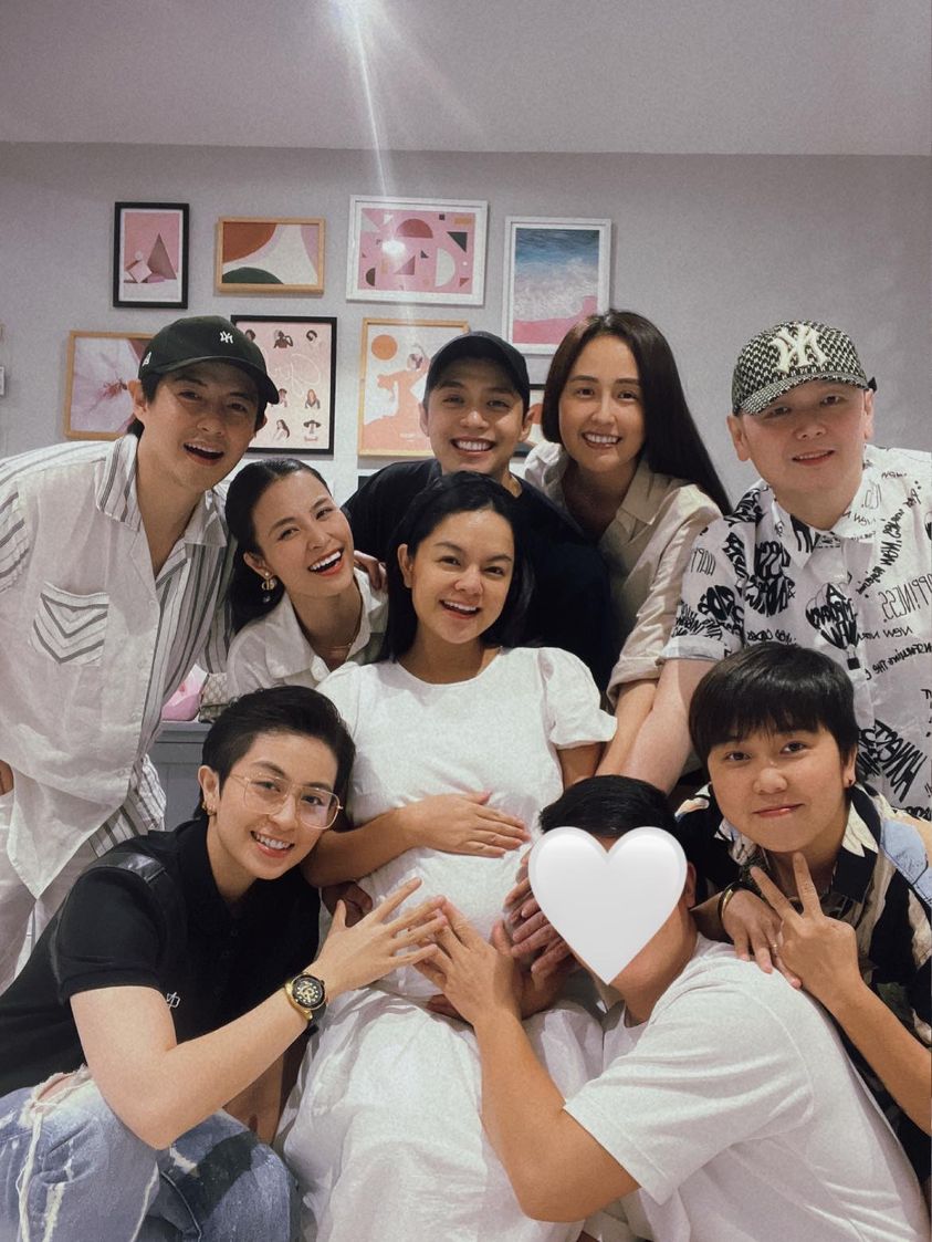 Phạm Quỳnh Anh xác nhận đã sinh con thứ 3, còn cho bố đứa trẻ lên sóng - Ảnh 1