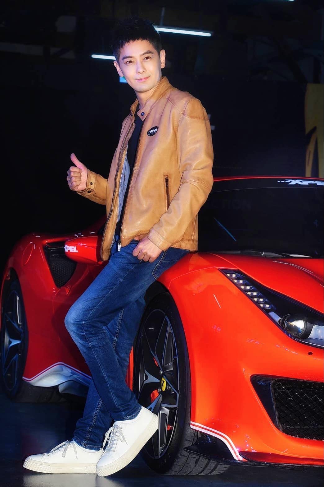 Lâm Chí Dĩnh là ai? 