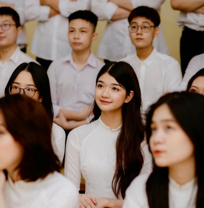 Ái nữ 17 tuổi nhà NSƯT Võ Hoài Nam khoe nhan sắc trưởng thành, được ví như minh tinh Thái Lan - Ảnh 3