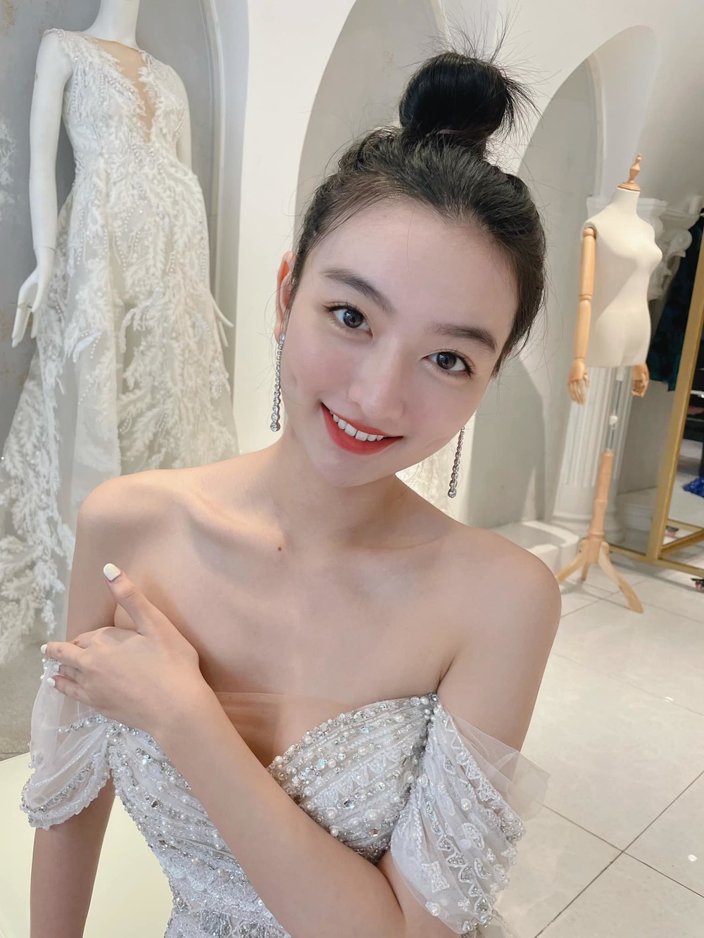 Lương Hồng Xuân Mai bất ngờ rút khỏi cuộc thi Hoa hậu Thế giới Việt Nam 2022 trước thềm chung kết - Ảnh 6