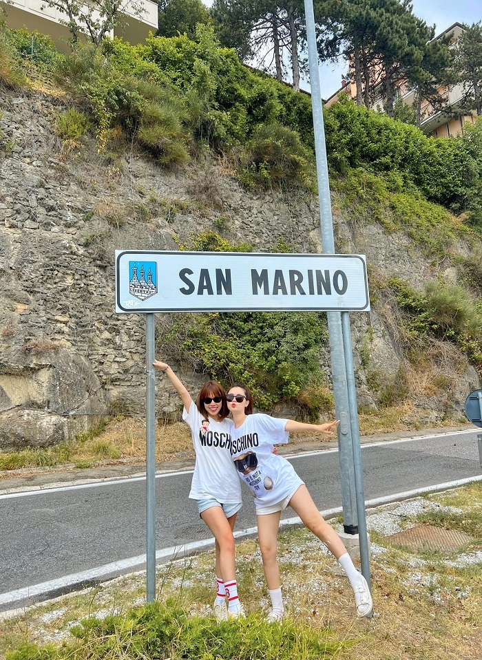 Cặp gái xinh rủ nhau du lịch 18 quốc gia trong vòng 1 tháng để kỷ niệm tình bạn 18 năm - Ảnh 11